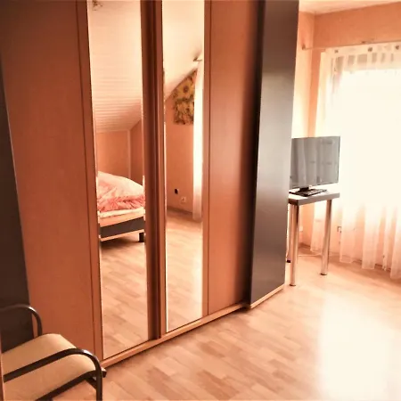 Super Xxl 73 Qm, Mit Balkon *